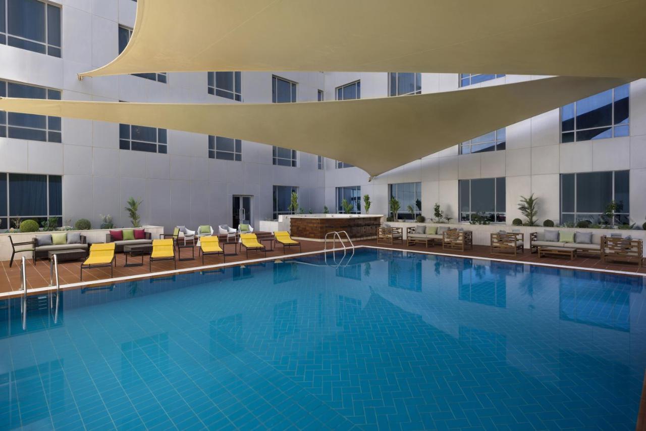 Ibis Jeddah City Center Exterior photo