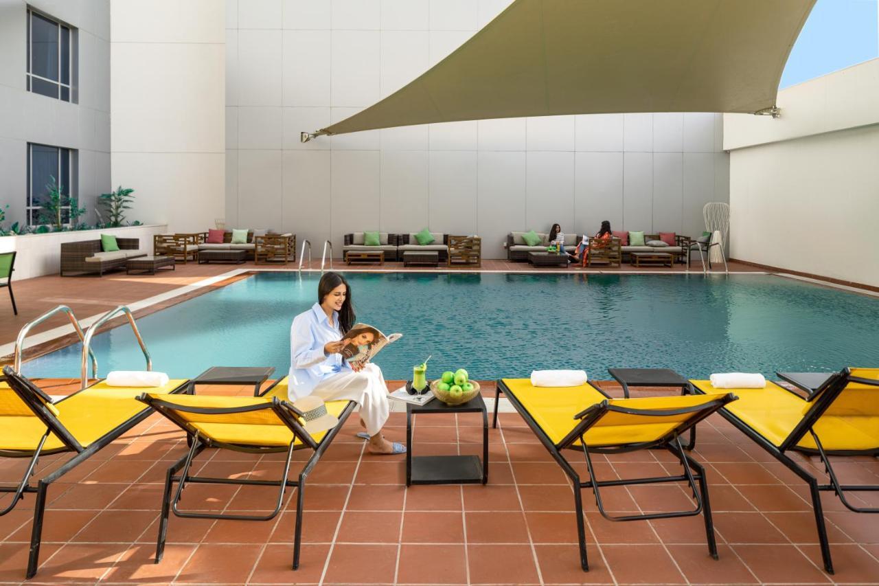 Ibis Jeddah City Center Exterior photo